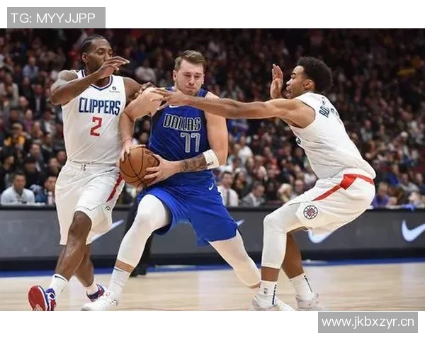 快船最后一攻战术设计巧妙小范与卢的配合展现战术智慧