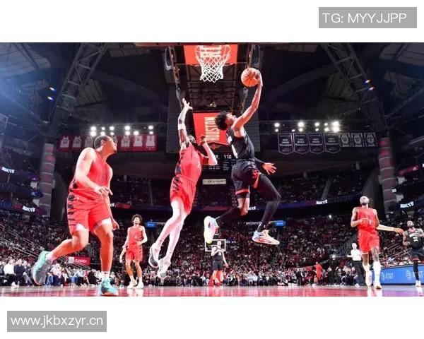 周五竞彩篮球焦点战：开拓者与火箭展开后场双枪对决与长人阵的较量