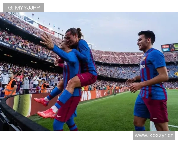 巴萨发布海报展现强烈斗志全力备战客场对塞维利亚的比赛