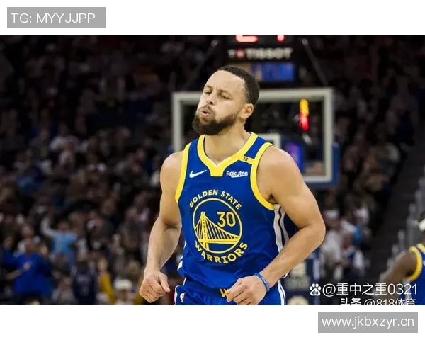 库里独占鳌头NBA历史单场10三分表现中占比达25