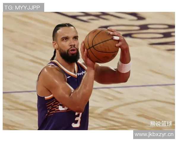 中国赛半场战报布克贡献11分曾凡博未登场托马斯状态火热助太阳暂时领先篮网