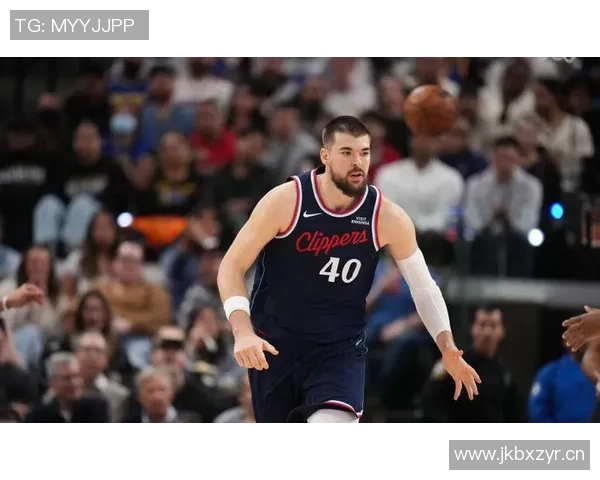 多支球队争抢祖巴茨快船开出至少两个首轮选秀权的要价