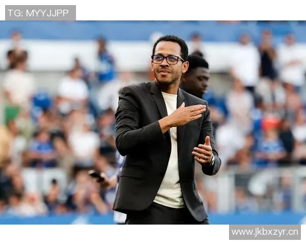 斯特拉斯堡主帅赞扬年轻球员表现称这是我们的力量与骄傲