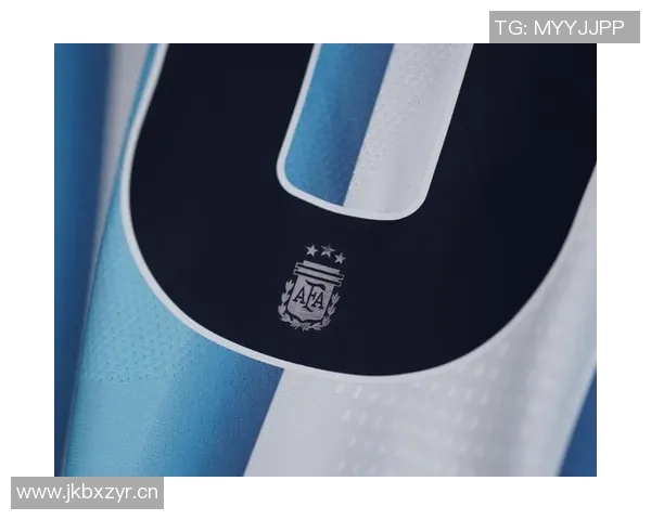 皮耶罗社媒意外曝光2026年阿根廷西班牙球衣引发热议迅速删除