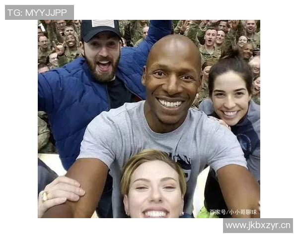 女主持与皮尔斯激辩感情界限亲吻与搂抱的道德考量 女主持与皮尔斯激辩感情界限亲吻与搂抱的道德考量