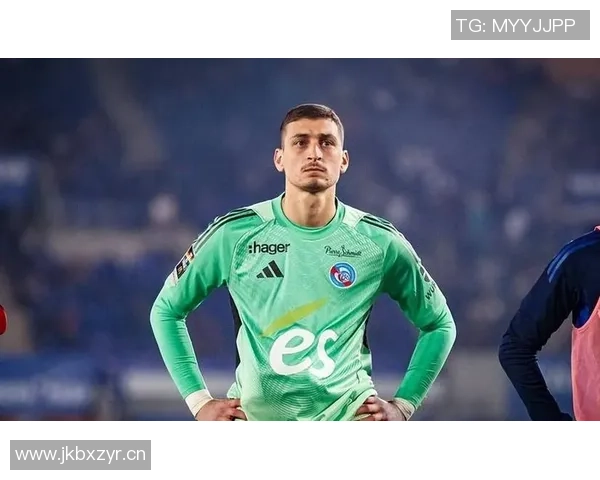 切尔西官方宣布与17岁门将伯纳尔签约职业合同并入选英格兰U18队